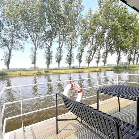 Aldebaran Botel Nieuwpoort